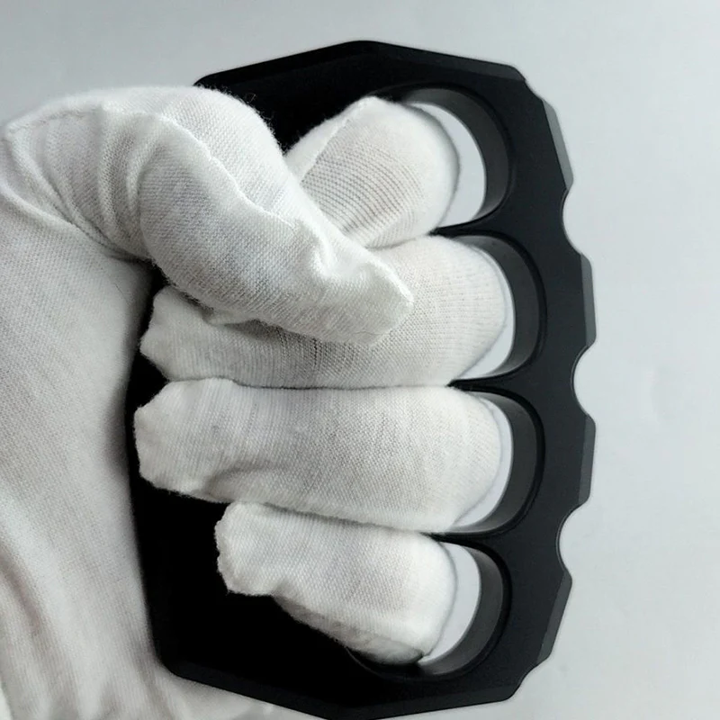 Big Finger Hole Knuckle Duster Boxing Broken Windows EDC Tool - Image 6