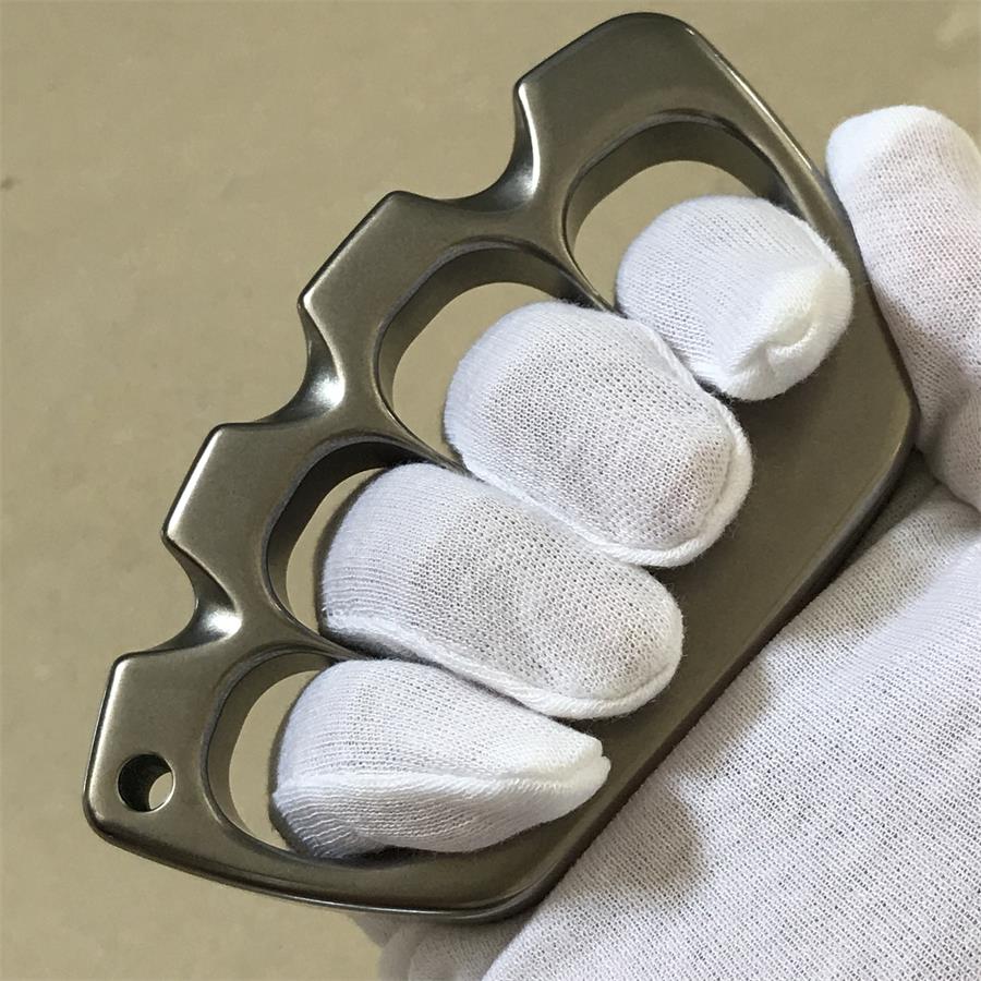 Big Finger Hole Titanium Knuckle Dusters - Image 8