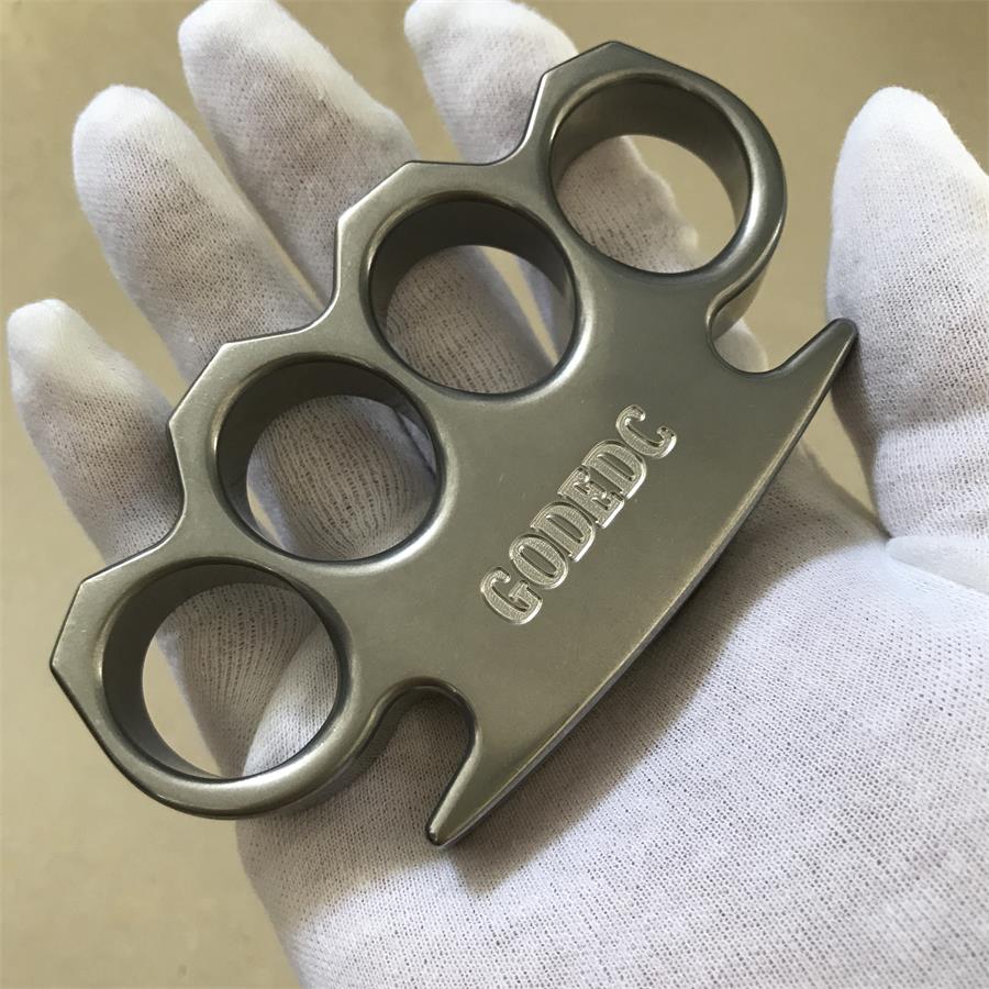 GODEDC Classic Stonewashed Steel Knuckle Dusters - Image 2