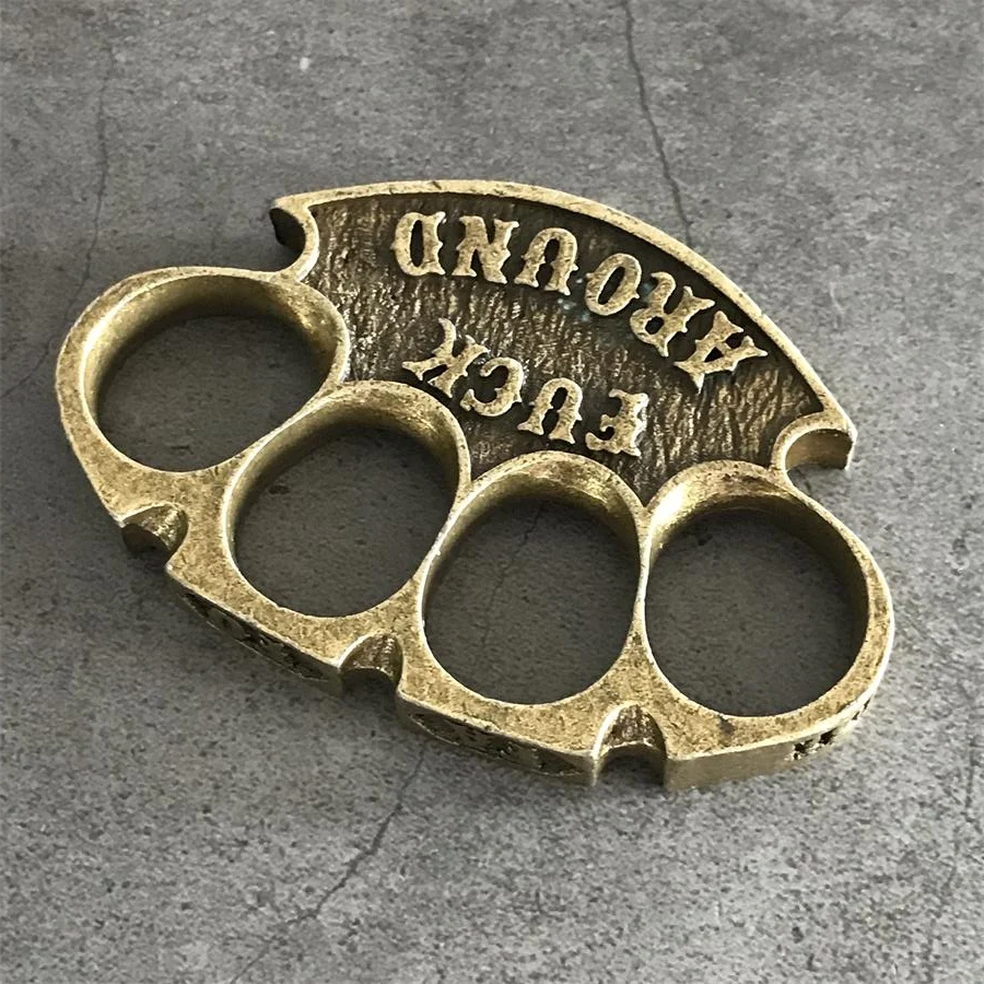Mini Retro Style Knuckle Duster - Image 2