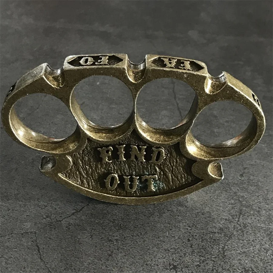 Mini Retro Style Knuckle Duster - Image 9