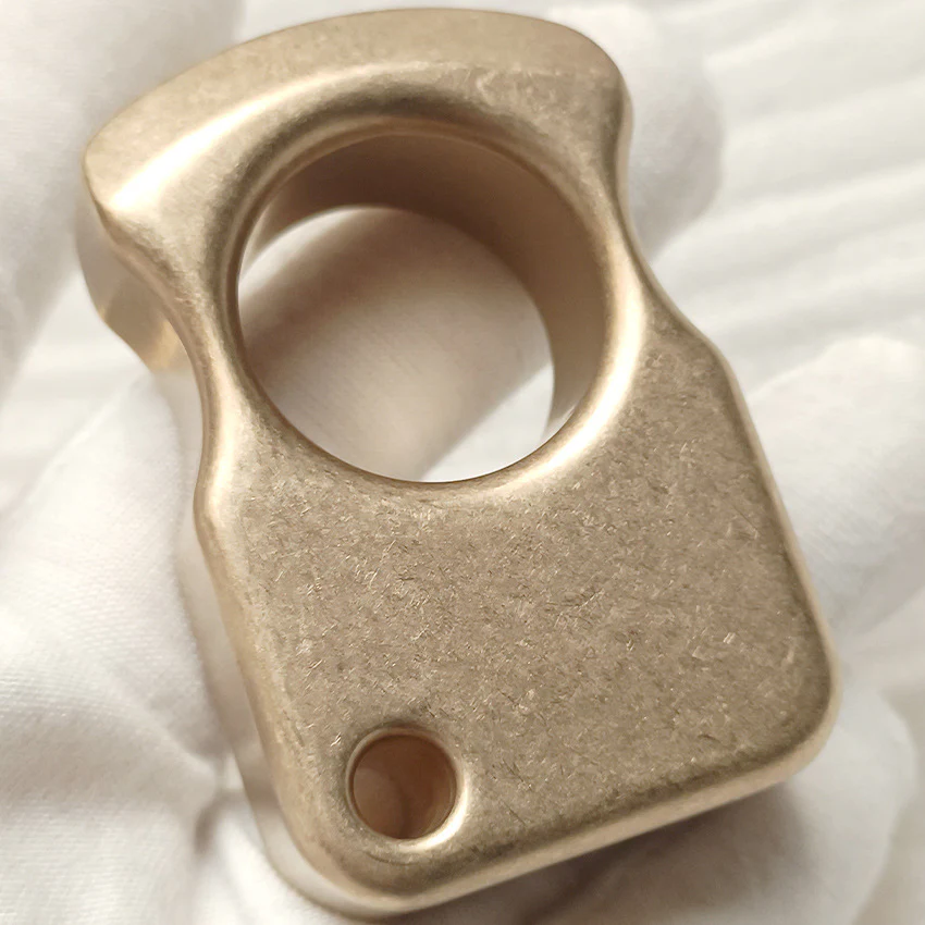 Multi-style Brass Knuckle Duster Broken Window Self-defense Ornament - Image 10