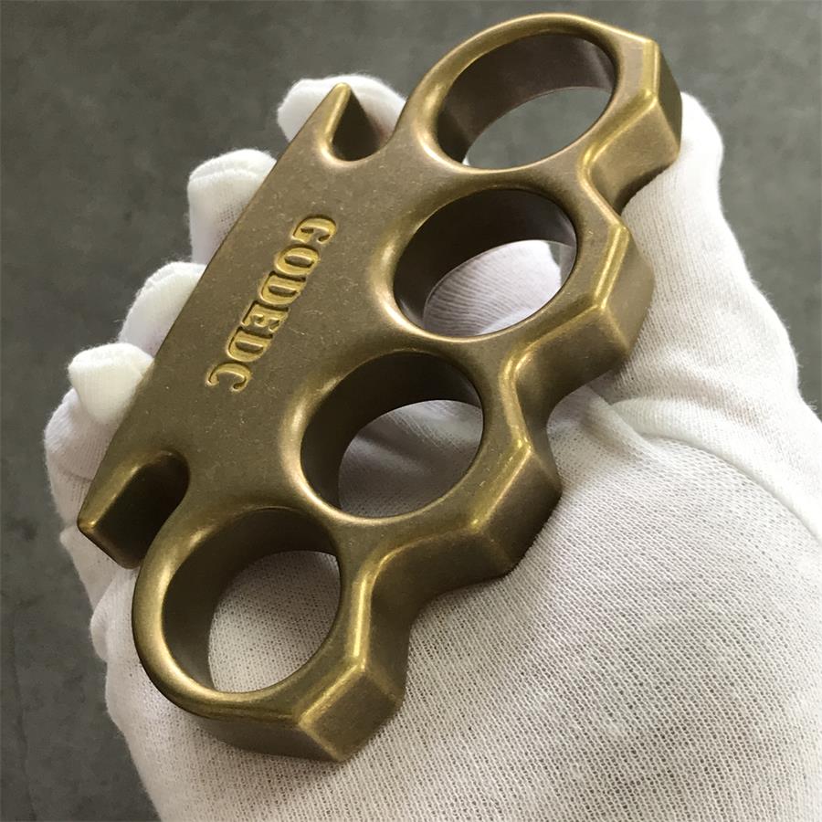 Old Color Style Classic Brass Knuckles Duster - Image 2