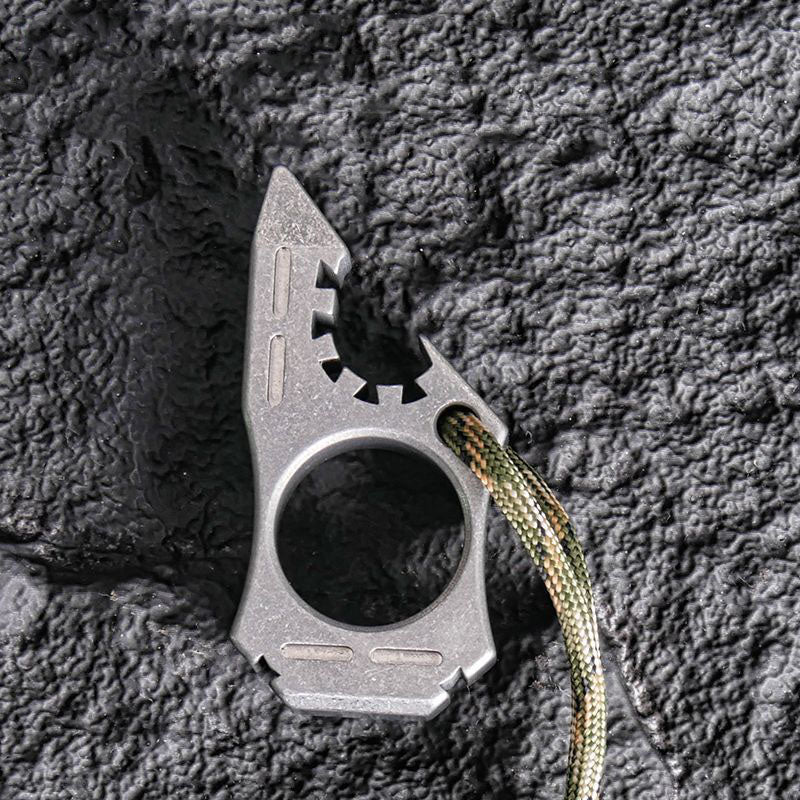 Shark Titanium Alloy Knuckle Duster Open Bottle Broken Window EDC Tool - Image 8