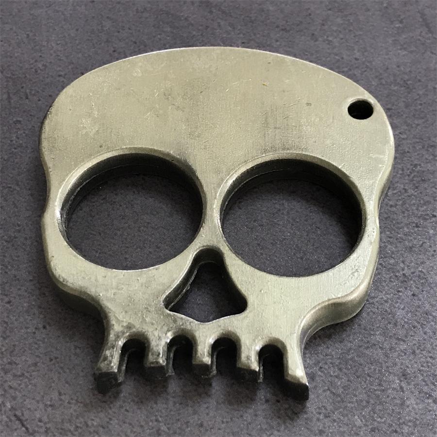 Skull Knuckle Dusters EDC Decoration - Image 2