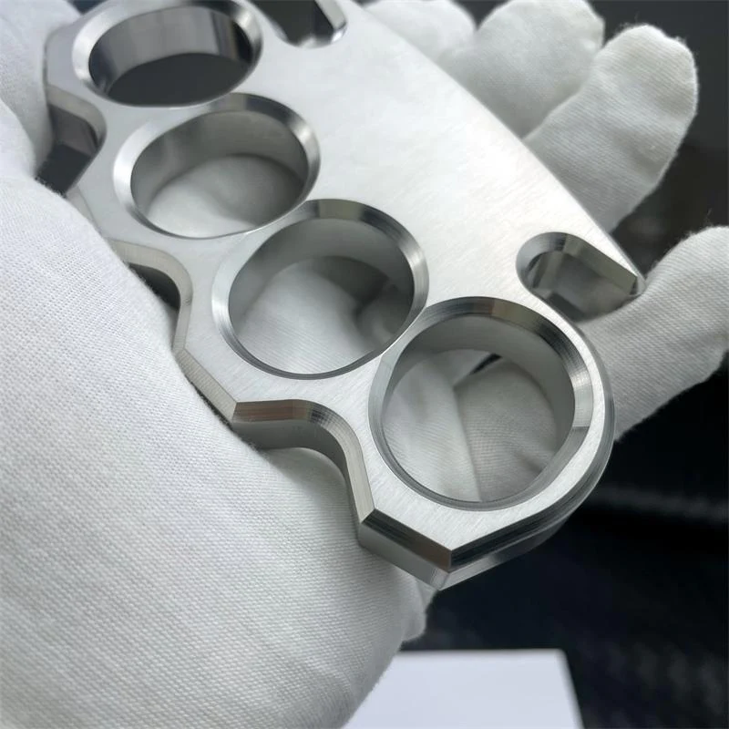Solid Steel Classic Knuckle Duster Self-Defense EDC Tool - Image 5