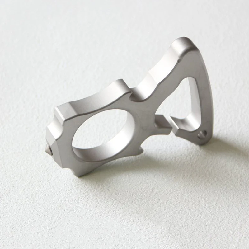 Steel Hanging Buckle Knuckle Duster Broken Window EDC Tool - Image 7