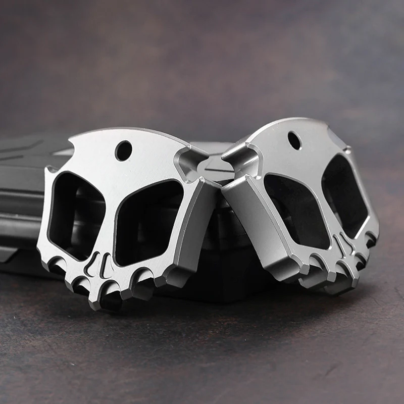 Steel Knuckle Duster Multi-functional Open-bottle Broken Window EDC Tool - Image 8