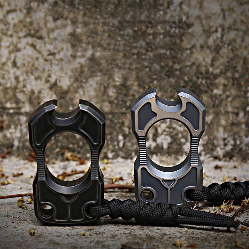 TC4 Titanium One Finger Knuckle Duster Broken Window Protective Gear - Image 2
